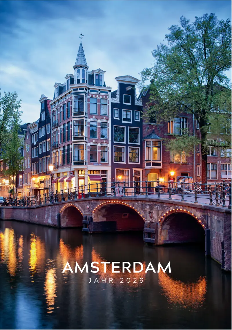 Rückseite: „AMSTERDAM JAHR 2026“ über einem Grachtenfoto.